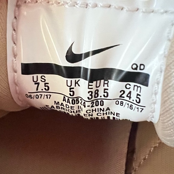 NIKE - Air Huarache By Nike AA0524-200 - Picture 15 of 15